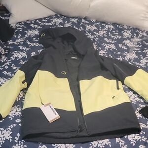 Saloman Snow Boarding Jacket